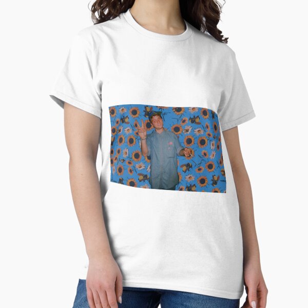 Aperçu de l'œuvre Flower Boy Mac créée et vendue par GilbertGraphics.