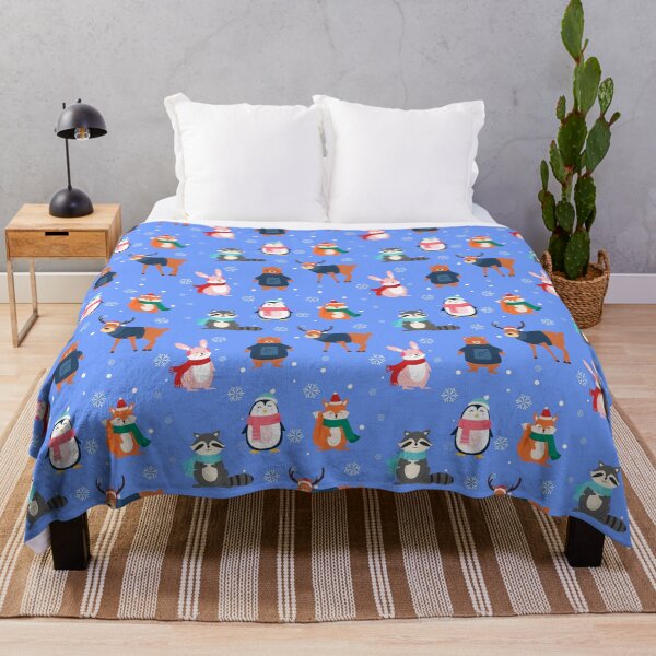 Item preview, Navidad Invierno Animales Reno Oso Mapache Conejo designed and sold by PY Tees.