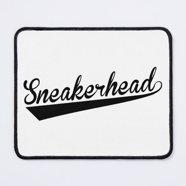 Aperçu de l'œuvre Sneakerhead Text 3 - Noir créée et vendue par Tee4Daily.