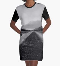 LONE PINE CANYON Graphic T-Shirt Dress