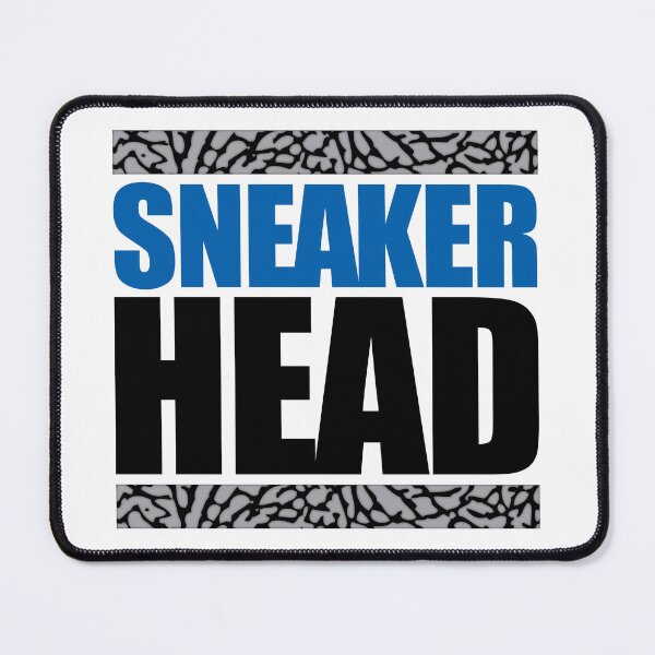 Aperçu de l'œuvre Sneakerhead - Sports Bleu Ciment créée et vendue par Tee4Daily.
