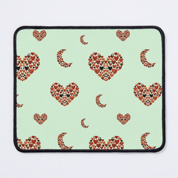 Artikelvorschau, Heart crescent half moon cute pattern watercolor green entworfen und verkauft von Yana Mustafina | Boho Soulful Designs.