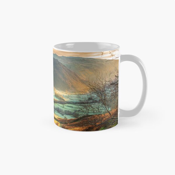 Aperçu de l'œuvre Borrowdale matin d'hiver créée et vendue par Geoff Shoults.