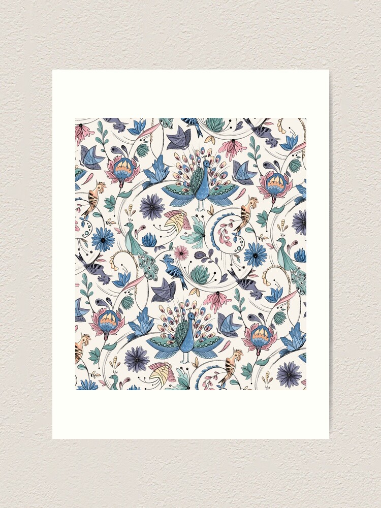 Aperçu 1 sur 3. Impression artistique avec l'œuvre Cassardiere blanc Paon motifs créée et vendue par mallorybernard.