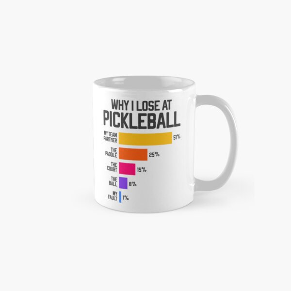 Aperçu de l'œuvre Pourquoi je perds au Pickleball Jeu de mots amusant pour les joueurs de Pickleball Humour Pickleball créée et vendue par grinta2021.