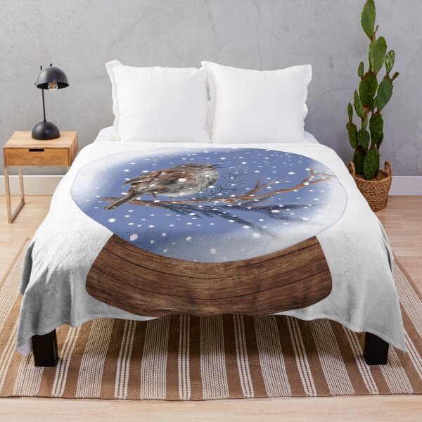 Aperçu de l'œuvre Boule à neige Oiseaux d'hiver 3 créée et vendue par TasimaDesign.