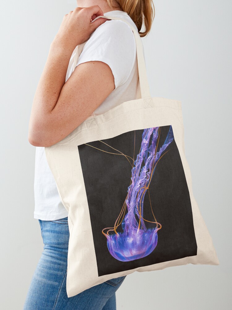 Jelly Fish Start Tote Bag by Lv - Fine Art America