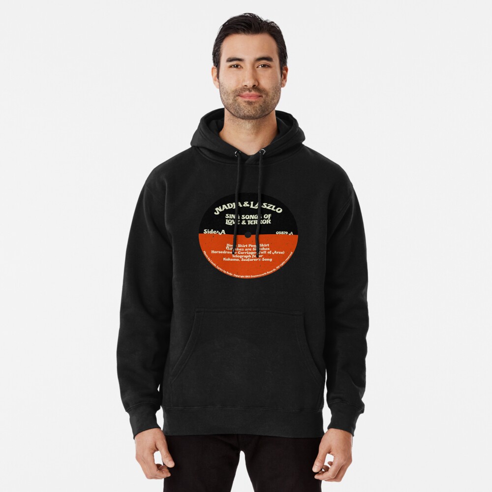 Aperçu de l'œuvre Sweat à capuche épais créée et vendue par CraftsaurMoree.