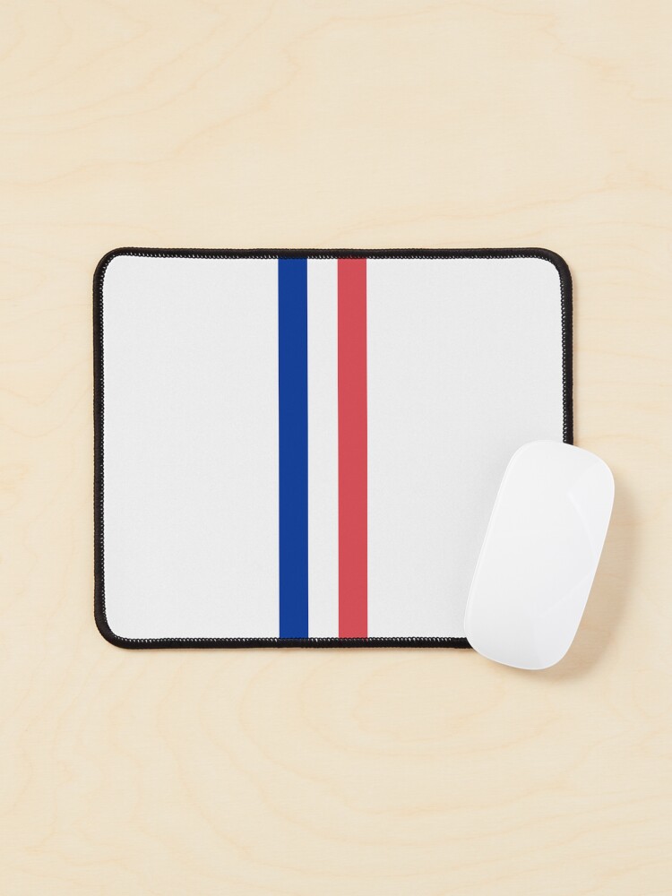 Aperçu 1 sur 5. Tapis de souris avec l'œuvre Drapeau français créée et vendue par Filalidesign.
