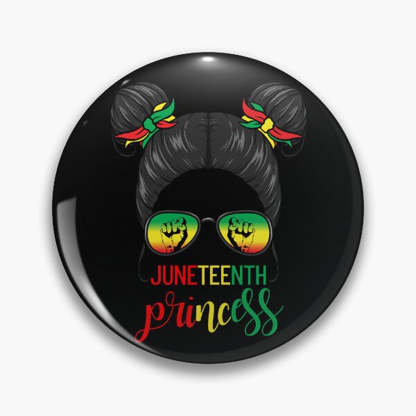 Artikelvorschau, Juneteenth Princess Messy Bun Black Girl's Juneteenth Gear entworfen und verkauft von DynamicDesign.