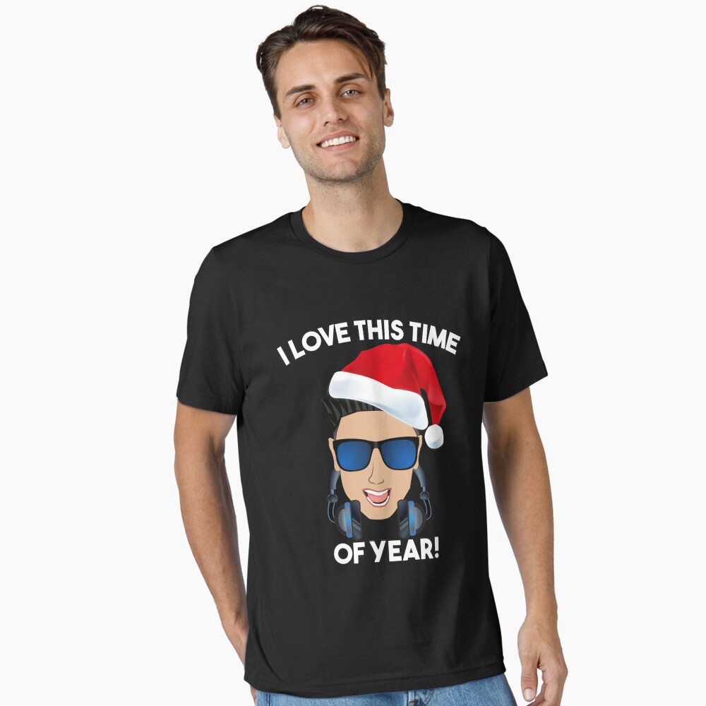 Artikel-Vorschau von Essential T-Shirt, designt und verkauft von Creadytar.