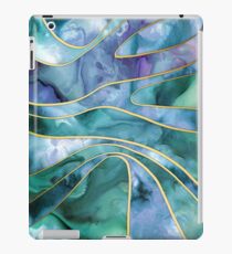 The Magnetic Tide iPad Case/Skin