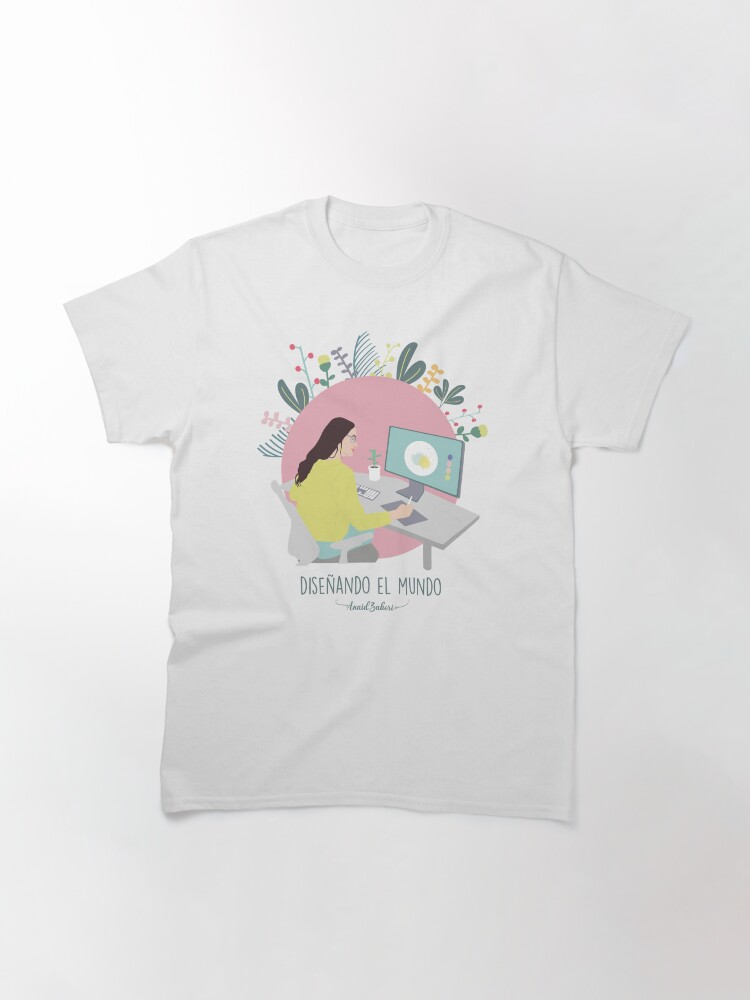 Imagen 3 de 7, Camiseta clásica con la obra Diseñando el mundo, diseñada y vendida por AnaidZahori.