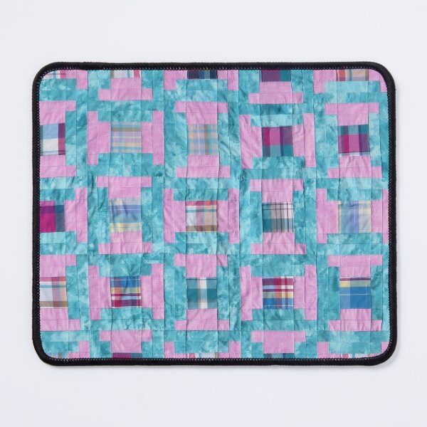 Item preview, Spools Log Cabin Quilt designed and sold by Jean Gregory Evans.