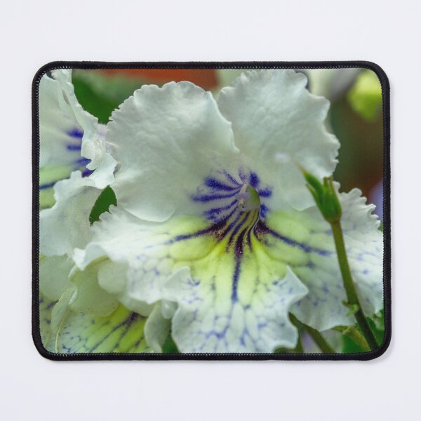 Item preview, flower designed and sold by likbatonboot.