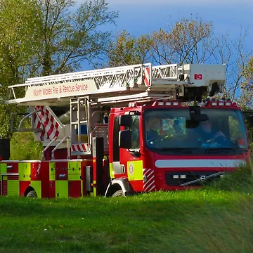 Artwork thumbnail, Fire engine by Ribster13