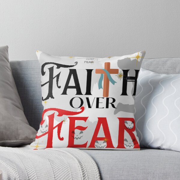 Artikelvorschau, Faith always wins over fear! entworfen und verkauft von Chris Purdy.