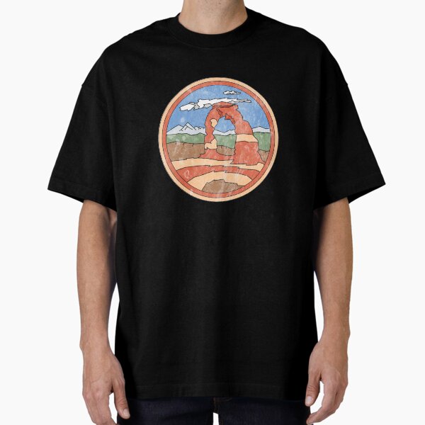 Delicate Arch Design Oversized T-Shirt