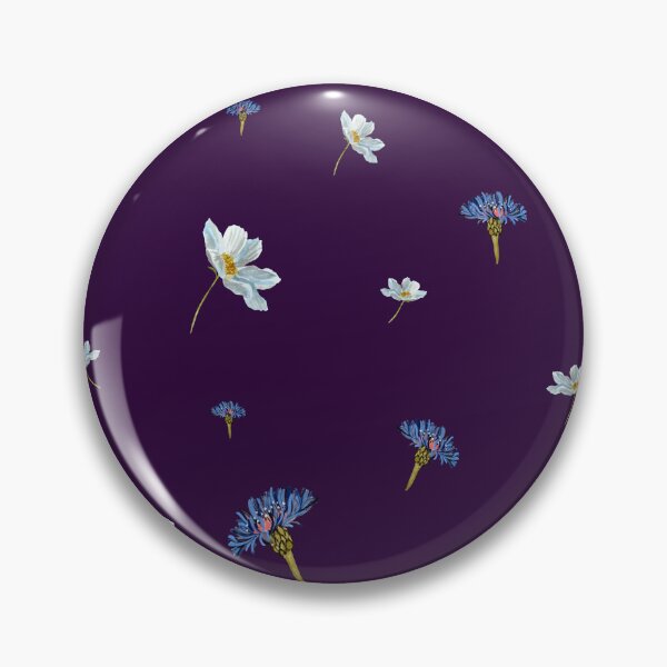 Artikelvorschau, Flower blue daisy pattern seamless a watercolor violet entworfen und verkauft von Yana Mustafina | Boho Soulful Designs.