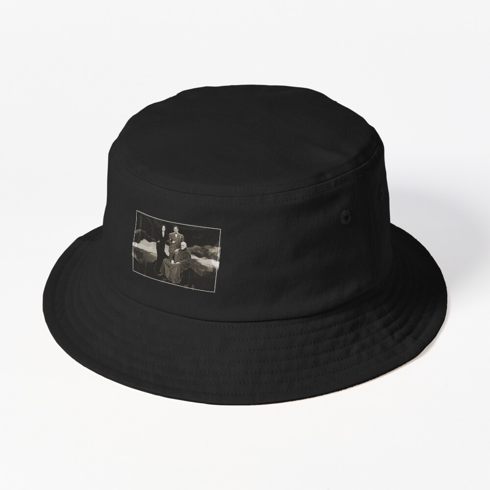 Artikel-Vorschau von Bucket Hat, designt und verkauft von Gogmagosh.