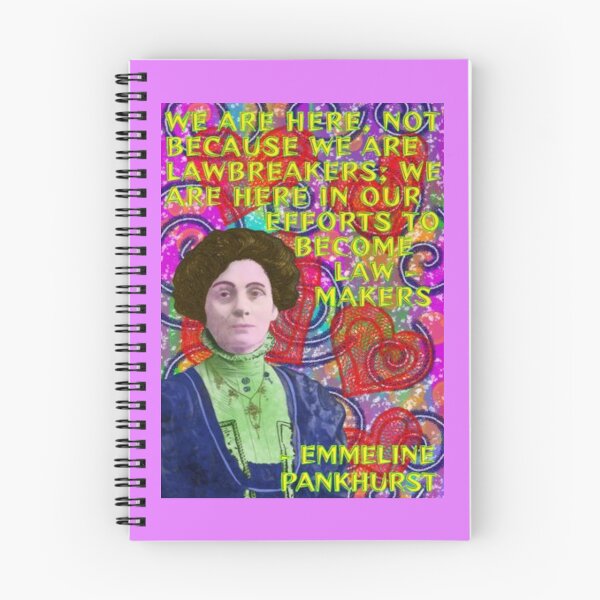 Artikelvorschau, Emmeline Pankhurst Suffragette Inspirierendes Zitat – Wir sind hier, nicht weil wir Gesetzesbrecher sind, wir sind hier in unseren Bemühungen, Gesetzgeber zu werden entworfen und verkauft von LethalPixieDust.