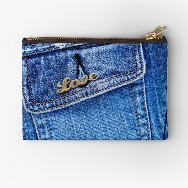 Vista previa del artículo con la obra «Denim Pocket Love», diseñado y vendido por Nicolette Neish.