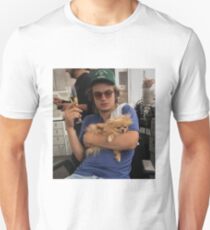 Joe Keery, Champagne and Pomeranian Unisex T-Shirt