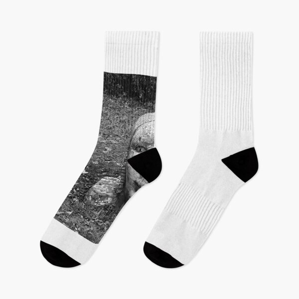 Item preview, Estatua en blanco y negro designed and sold by barbich.