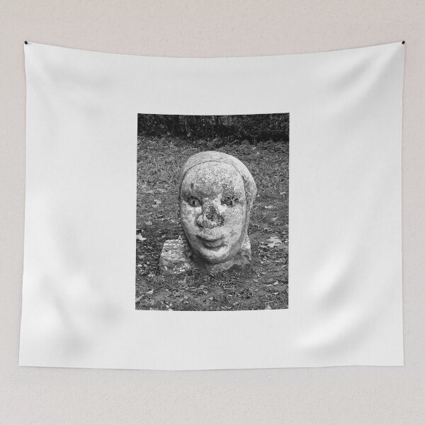 Item preview, Estatua en blanco y negro designed and sold by barbich.