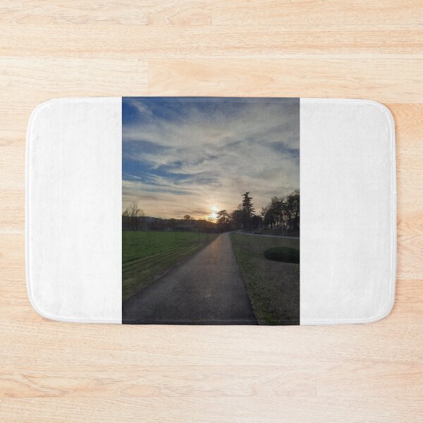 Artikelvorschau, Wunderschöner Sonnenuntergang über dem Horizont entworfen und verkauft von barbich.