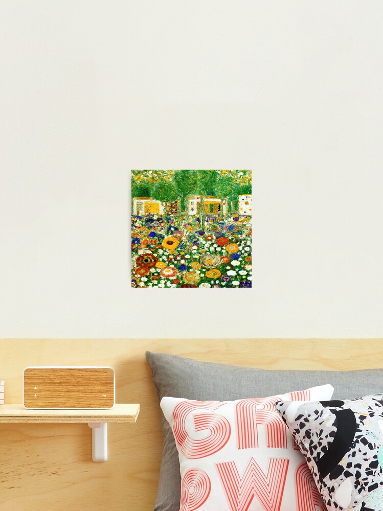 Aperçu 2 sur 3. Impression photo avec l'œuvre Jardin de fleurs Gustav Klimt créée et vendue par maniacfitness.