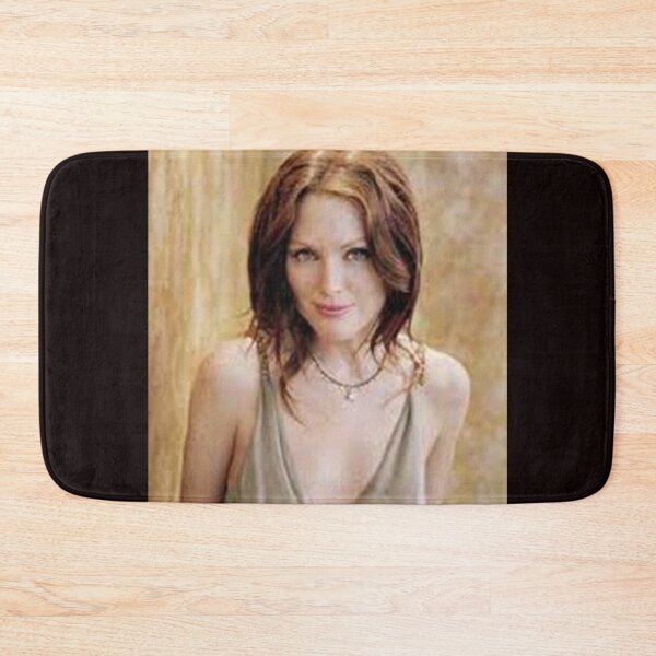 Item preview, Julianne Moore - Poster designed and sold by Rodliff.