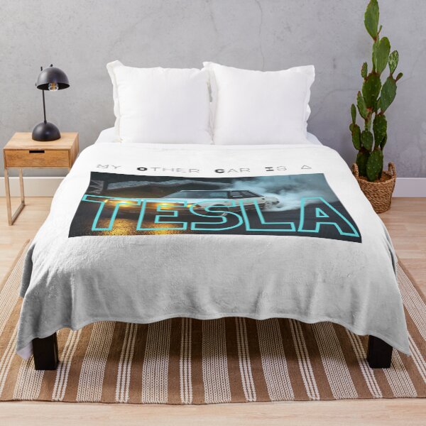 Artikelvorschau, Lustiges Tesla-Design entworfen und verkauft von ShirtsSoGood.
