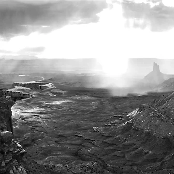 Artwork thumbnail, The Light by The Studio Red