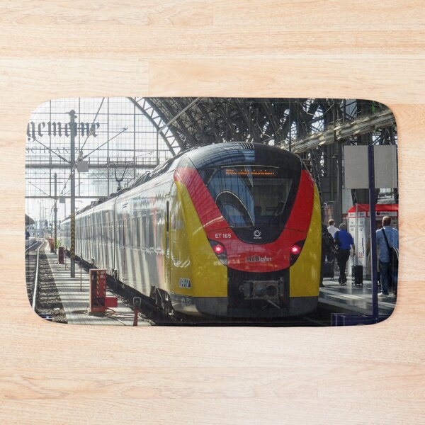 Item preview, HLB ET165 1440 165-7 at Frankfurt (Main) Hauptbahnhof designed and sold by Rorymacve.