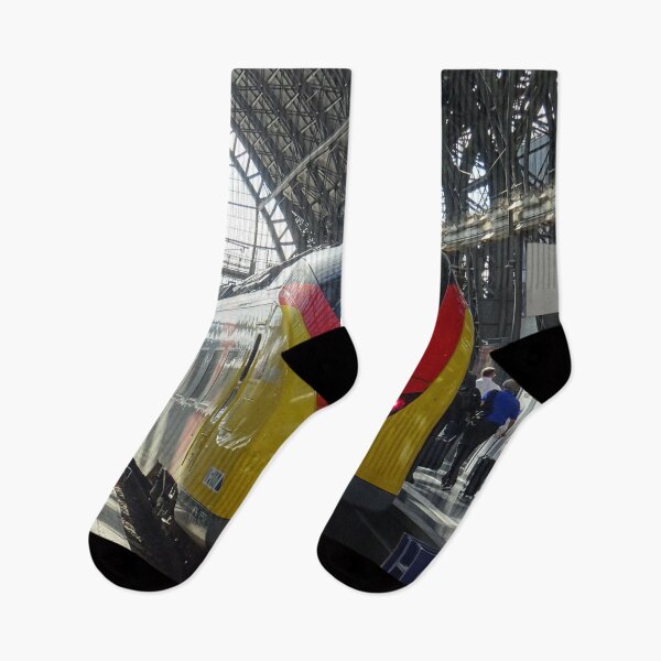 Item preview, HLB ET165 1440 165-7 at Frankfurt (Main) Hauptbahnhof designed and sold by Rorymacve.