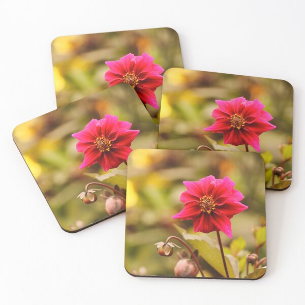 Item preview, Antrim Garden Flower vert designed and sold by eddiebarronshop.