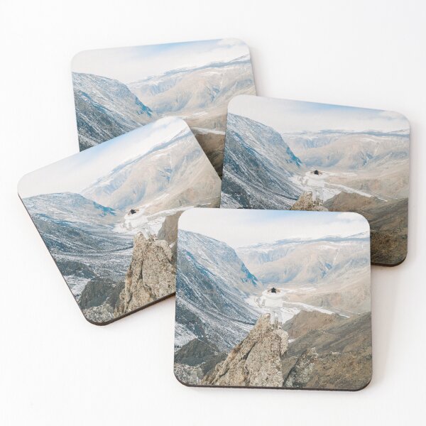 Item preview, montaña en la cima designed and sold by bojkE.