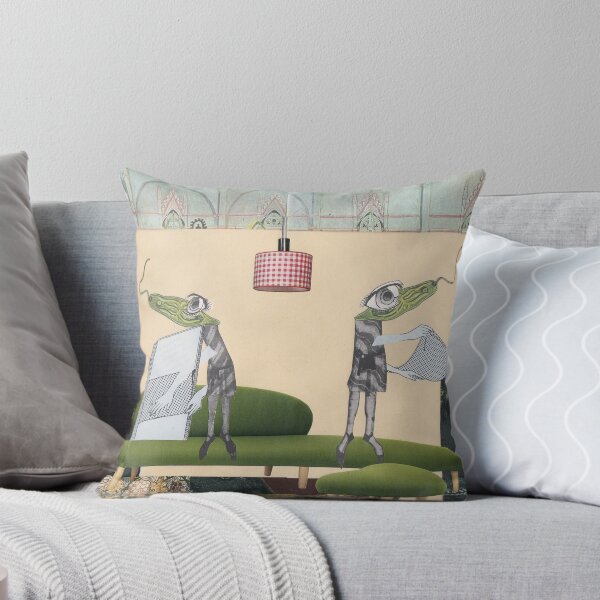 Item preview, housework designed and sold by Olga Lupi.