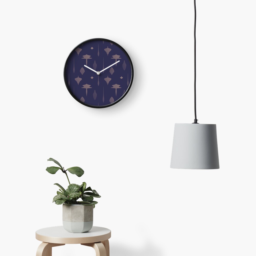 Artikel-Vorschau von Uhr, designt und verkauft von sionia-art.