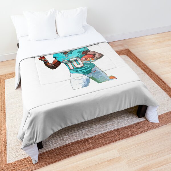 Tyreek Hill Dolphins Football Glossy Comforter for Sale by GaryAFani3000