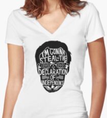 Public Enemy Number One Tailliertes T-Shirt mit V-Ausschnitt