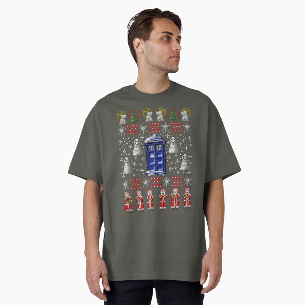 Artikel-Vorschau von Oversized T-Shirt, designt und verkauft von SilverettaArt.