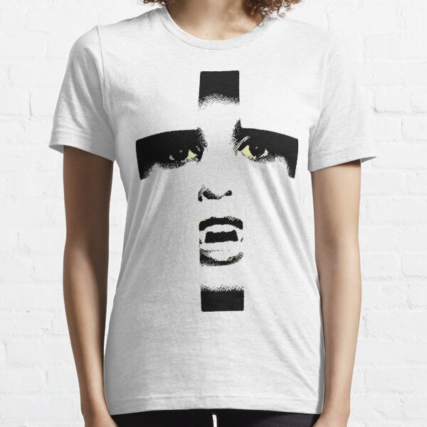 Lemora Essential T-Shirt