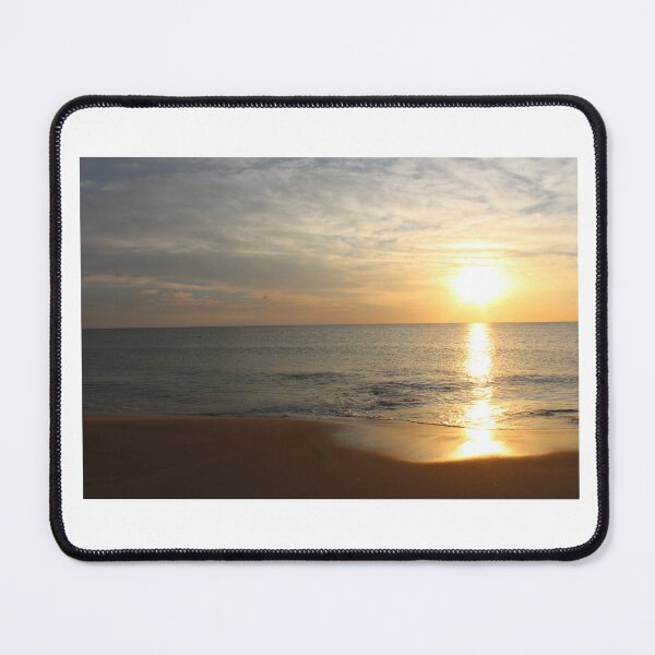 Artikelvorschau, Sonnenuntergang am Strand von Carolina entworfen und verkauft von ChaseBly.
