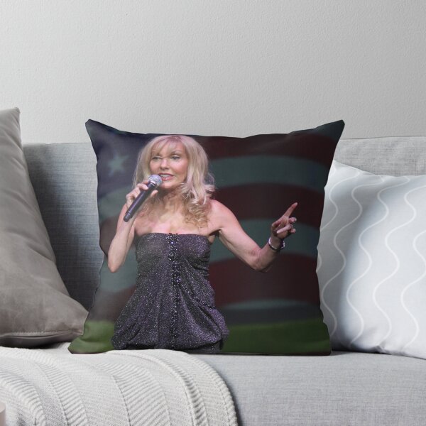 Item preview, Shelby Chong aka Shelby Fiddis - Photograph designed and sold by ConcertImages.