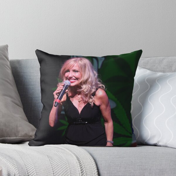 Item preview, Shelby Chong aka Shelby Fiddis - Photograph designed and sold by ConcertImages.