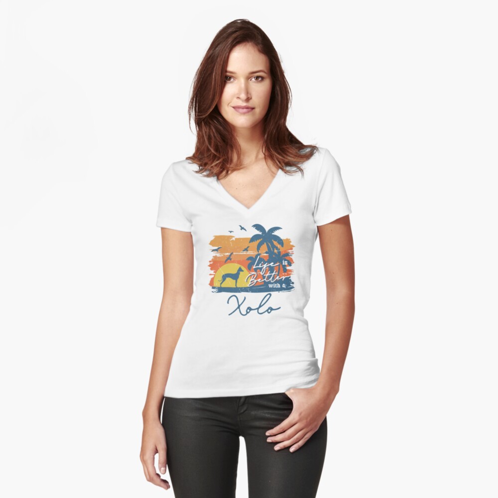 Vista previa del artículo con la obra «Camiseta entallada de cuello en V», diseñado y vendido por rafaeltto.