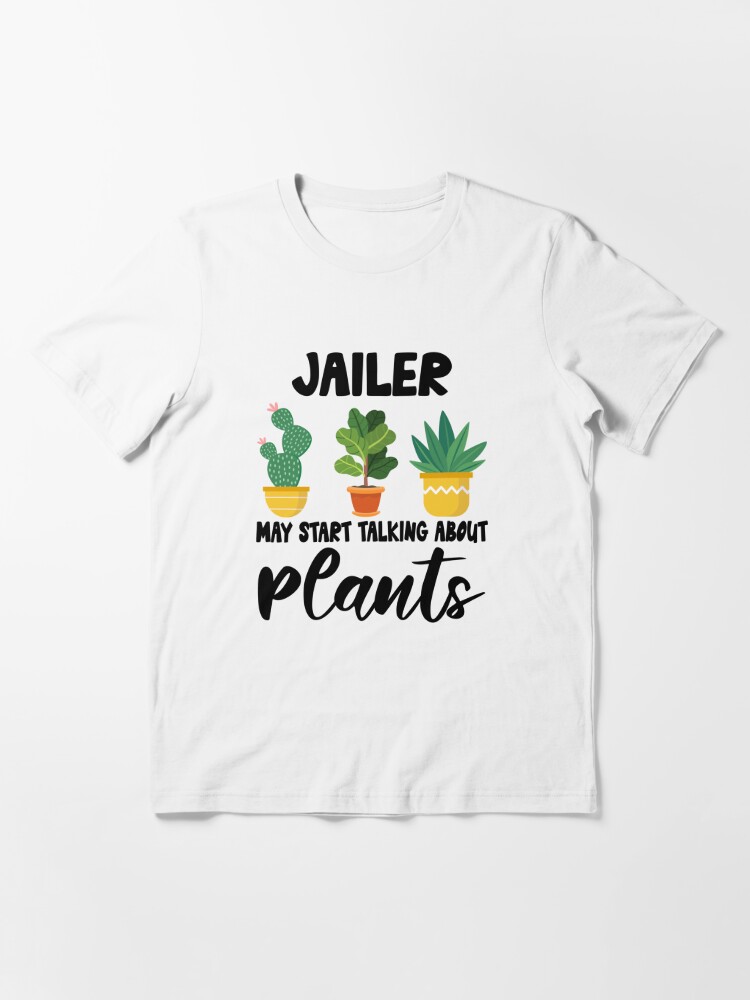 Jardinier Retraite Jardinage Cadeau Jardin Essential T-Shirt by