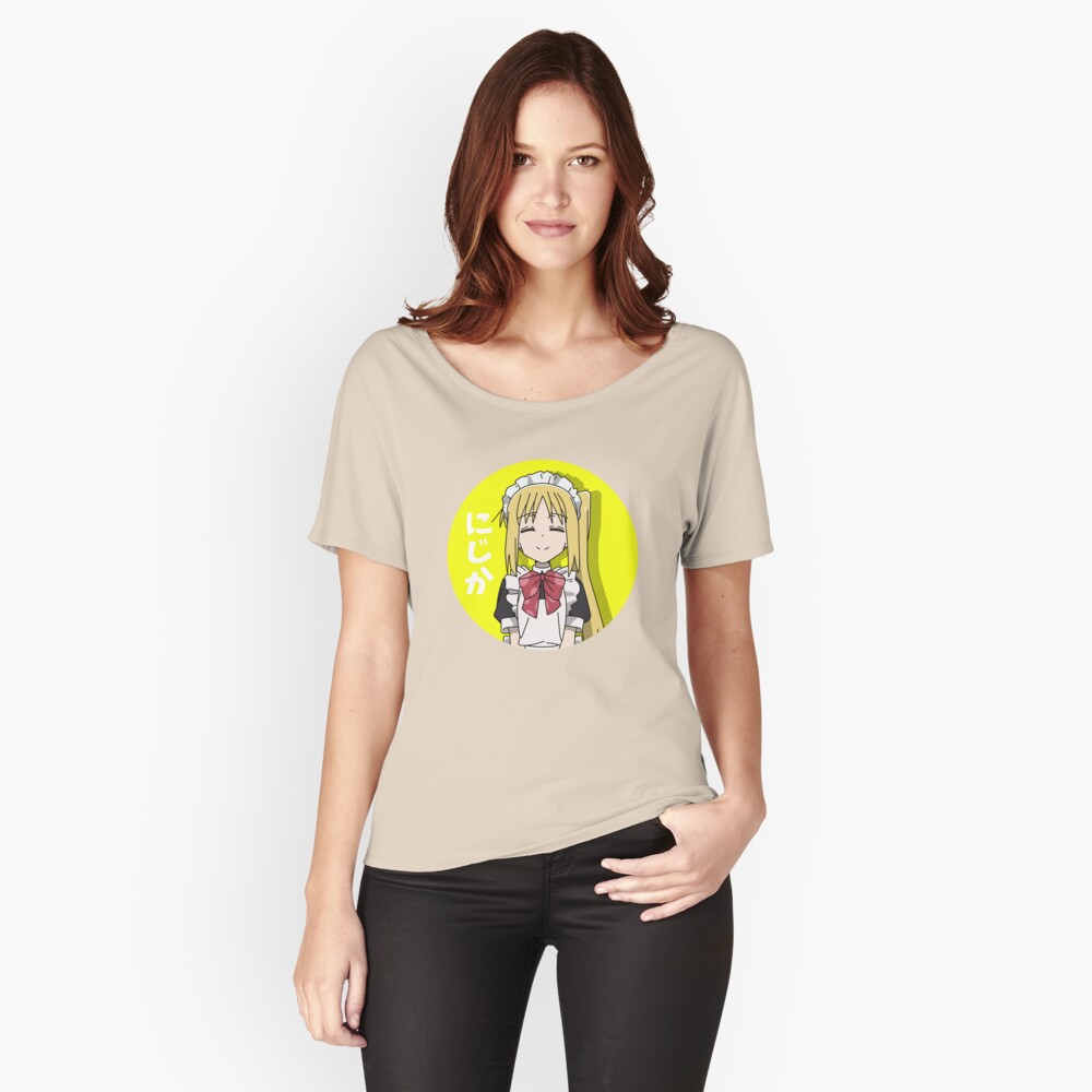 Aperçu de l'œuvre T-shirt coupe relax créée et vendue par Semzig.